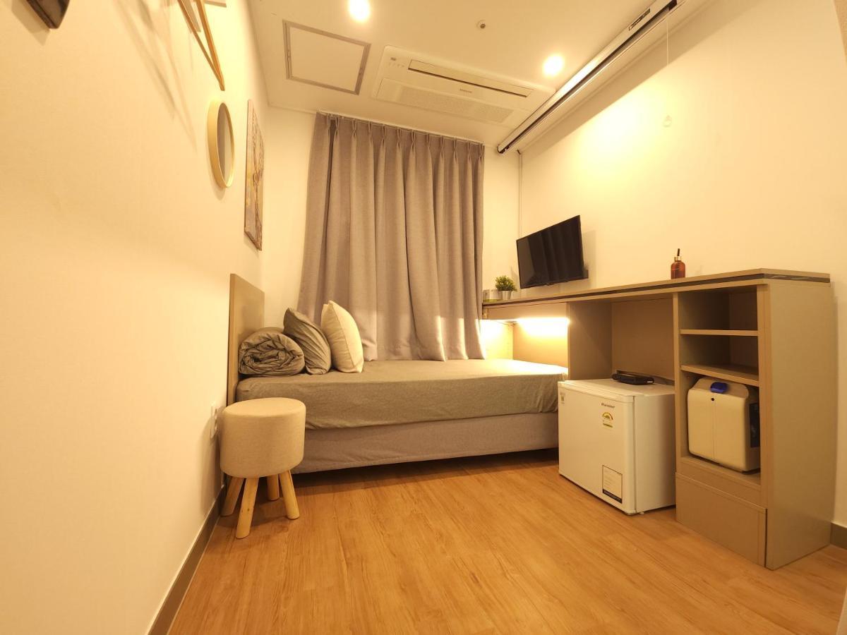 Oyo Hostel Myeongdong 2 Seoul Bagian luar foto