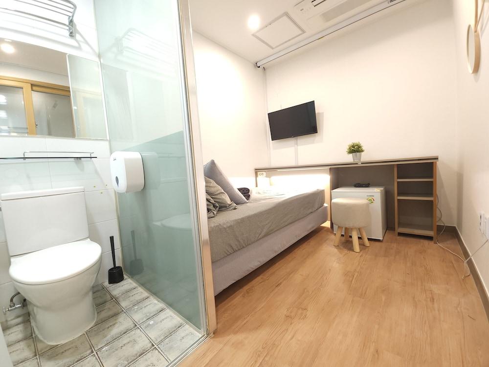 Oyo Hostel Myeongdong 2 Seoul Bagian luar foto