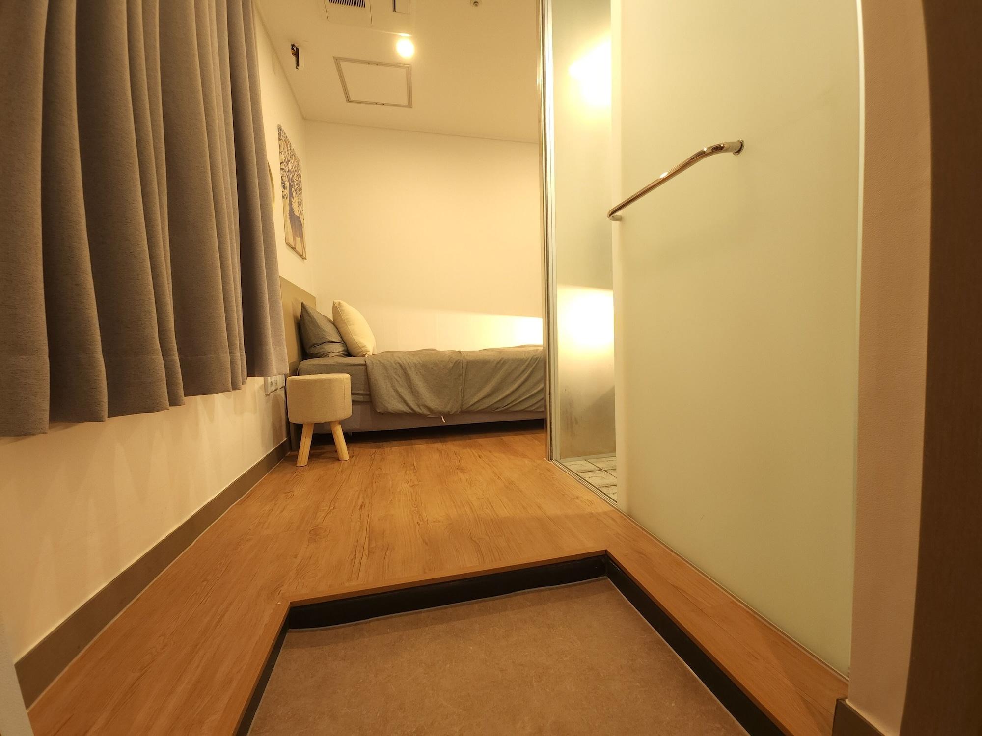 Oyo Hostel Myeongdong 2 Seoul Bagian luar foto